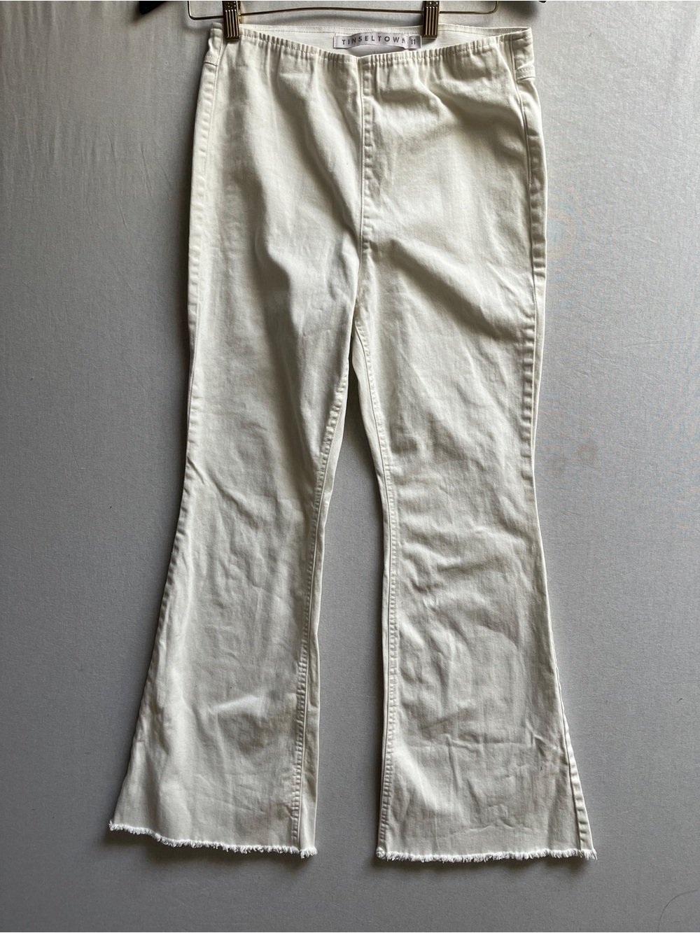 Tinsel Town Light Cream Flared Jeans High Rise Raw Hem Stretch Denim Size 28